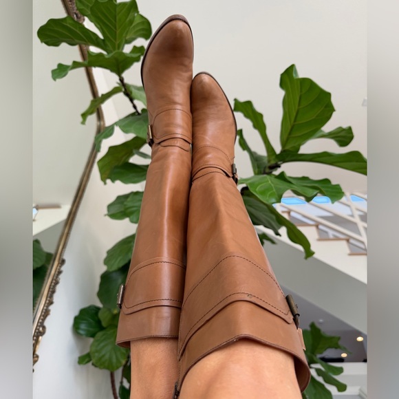 REVOLVE Shoes - Revolve Cowboy Vibe knee High Camel & Bronce Buckles Boots. Great style❤️🌈